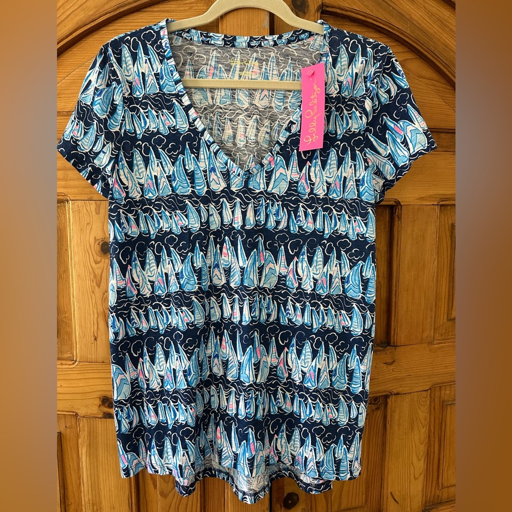 Lilly Pulitzer Low Tide Navy Sails & Stripes, Etta V-Neck Top size S NWT